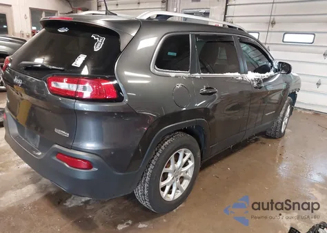 2017 Jeep Cherokee Latitude 4X4 z USA, uszkodzony, nr VIN 1C4PJMCB3HW601315